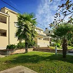 Apartment Gulic *