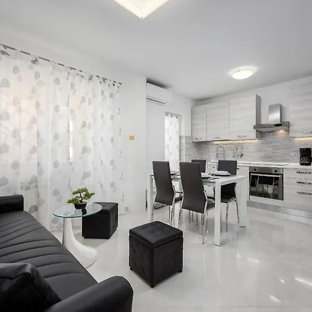 Gulic Apartman Porec